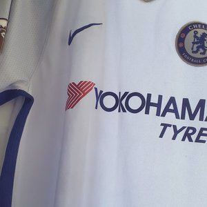 Authentic Jersey of Chelsea Football Club, CHAMPIONS OF THE 2016/17 SEASON.
